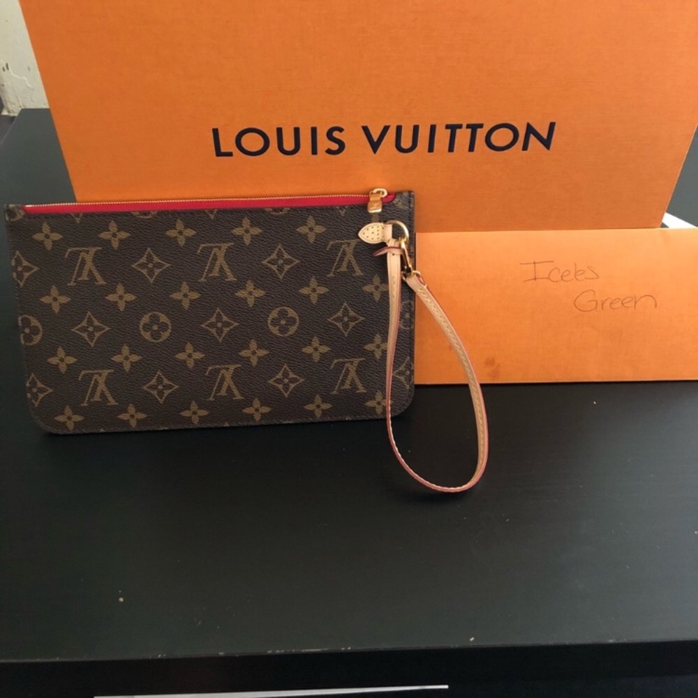 LV neverfull pouche